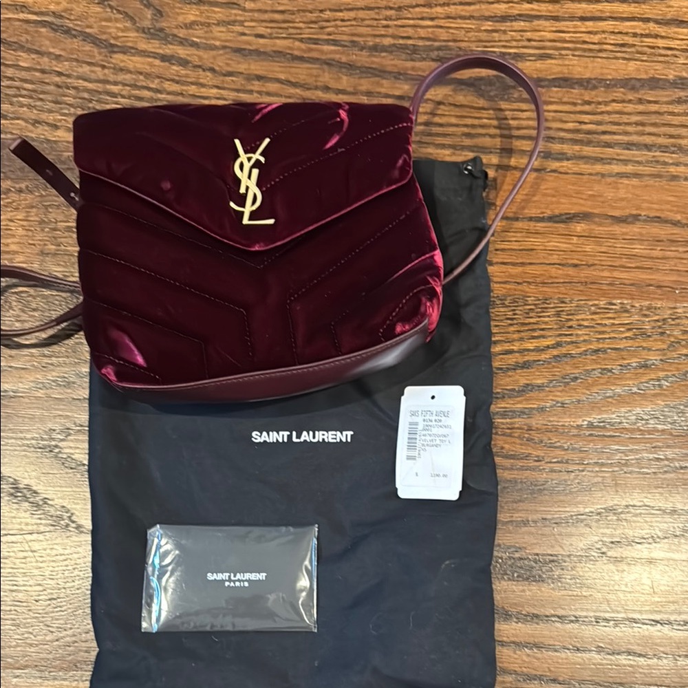 Saint Laurent Beautiful Velvet Burgundy/Wine Bag Elegance